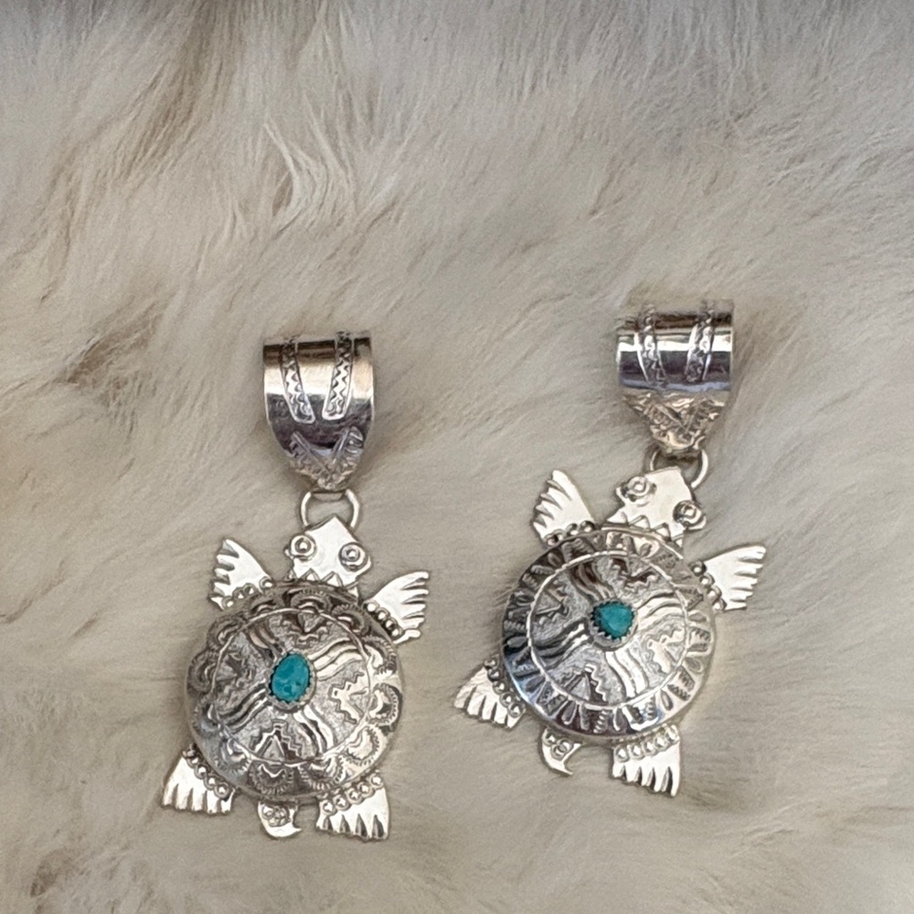 Silver Turtle Pendant with Turquoise Accent. Priced for each